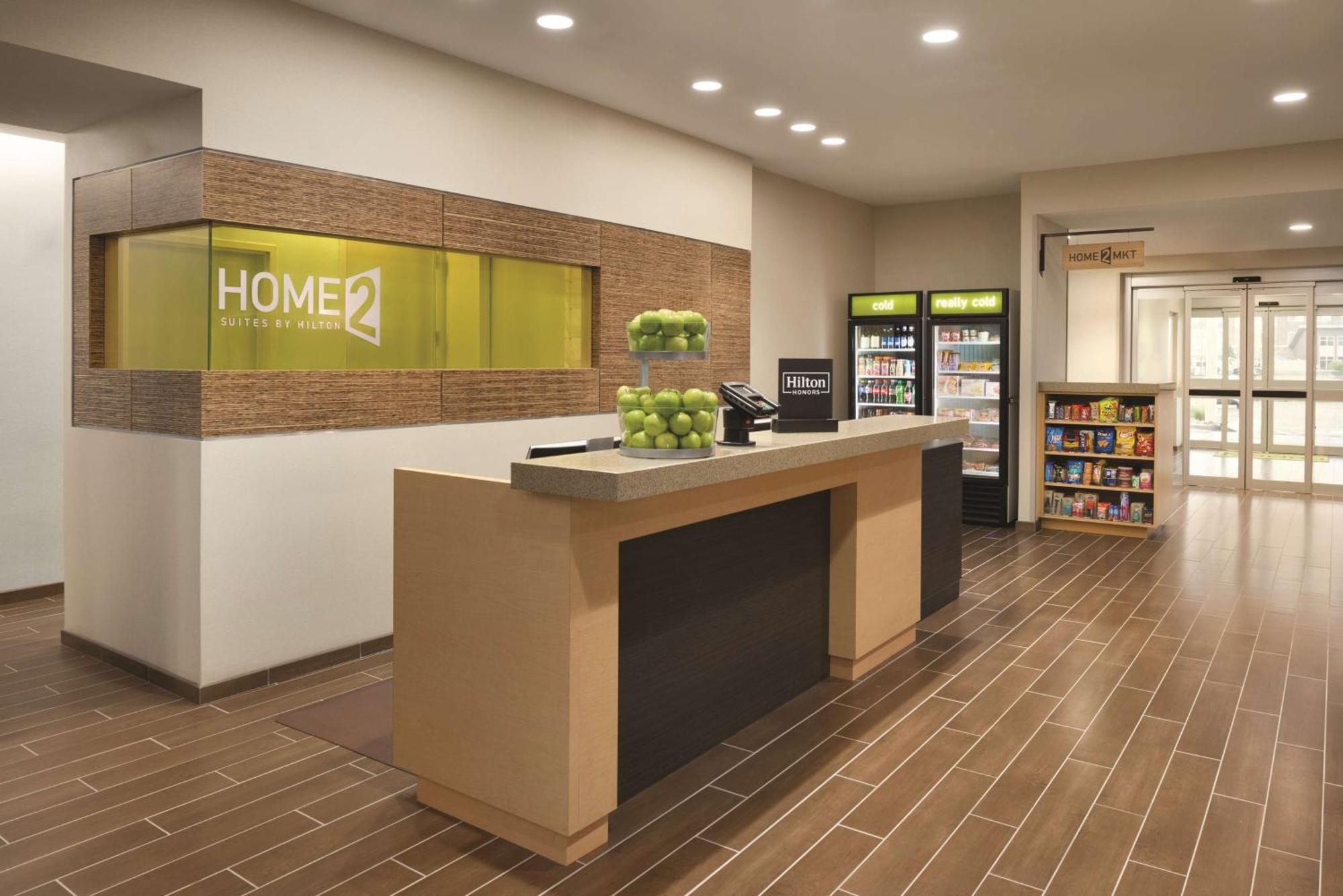 Home2 Suites By Hilton Iowa City Coralville Extérieur photo